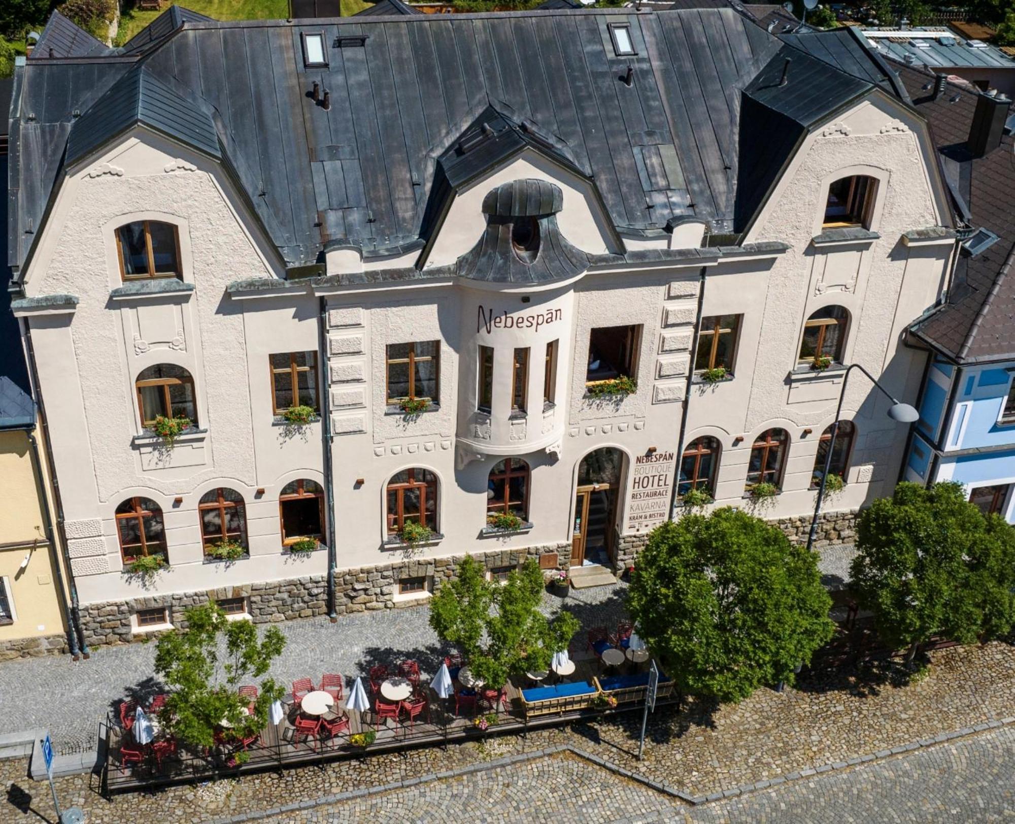 Nebespan Kasperske Hory Exterior photo